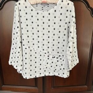 Habitat Black and White Flutter Sleeve Blouse
